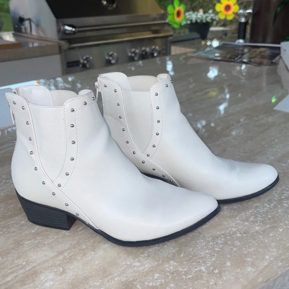Esprit Ankle Boots Teigan Studded Off-White Western Booties 7.5M